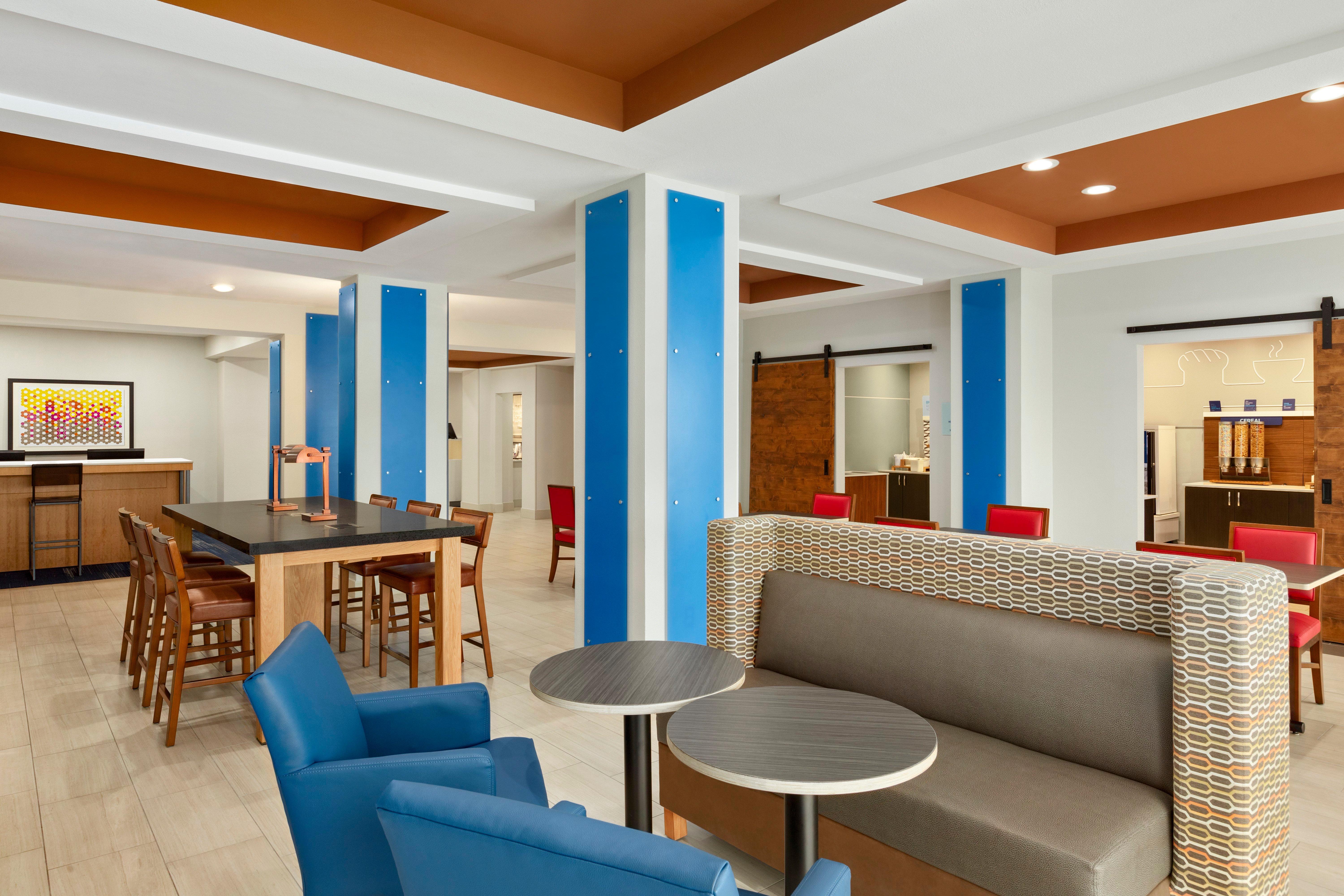 Holiday Inn Express Hotel & Suites Fort Myers East - The Forum, An Ihg Hotel Eksteriør bilde